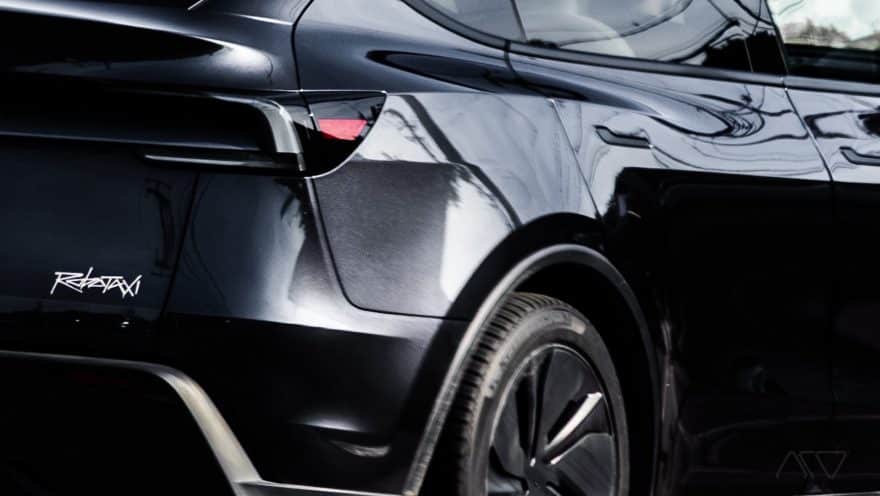 Tesla Robotaxi Austin 00009