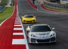 Chevrolet 2026 Corvette Zr1x Blade Silver And 2025 Corvette Zr1