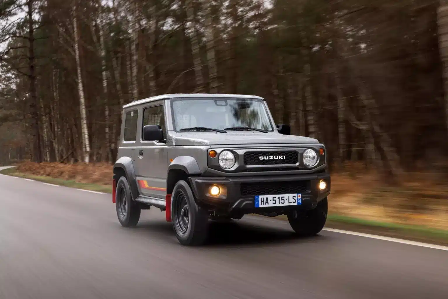 Suzuki Jimny 55 Aniversario Exterior (16)