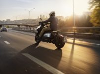 Bmw Ce 04 (3)