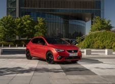 Seat Lanza Las Nuevas Ediciones Especiales Fr 75 Aniversario 06 Hq