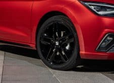 Seat Lanza Las Nuevas Ediciones Especiales Fr 75 Aniversario 23 Hq