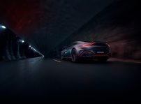 Aston Martin Vantage S 03