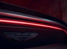 Aston Martin Vantage S 17