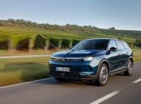 Opel Grandland Hybrid 2025 04