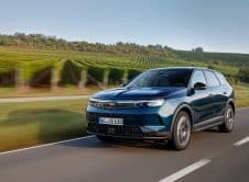 Opel Grandland Hybrid 2025 04