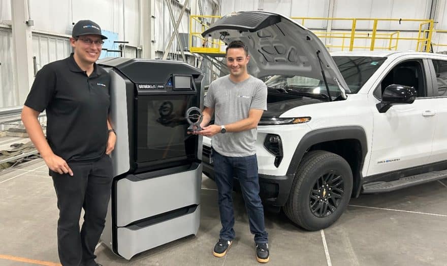 Chevrolet Silverado Ev Record 00001