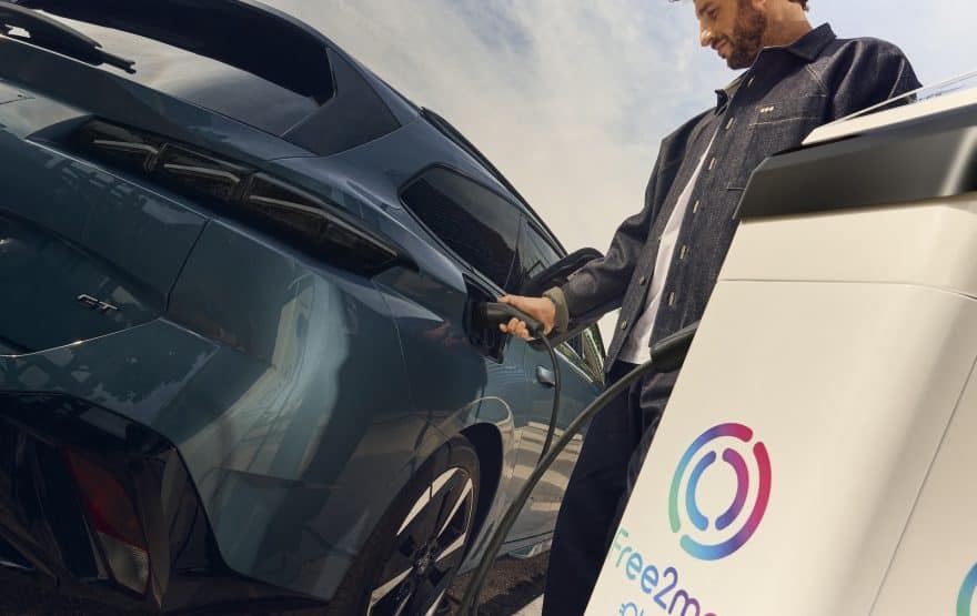 Peugeot E 308 2025 00002