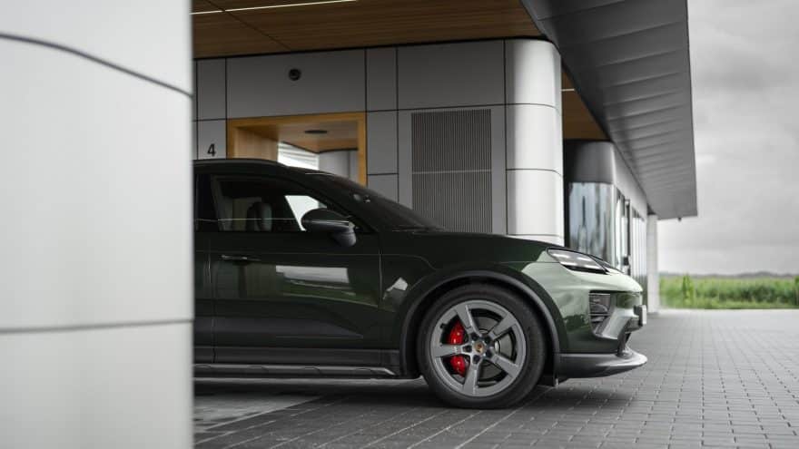 Porsche Charging Lounge Ringsheim 00002