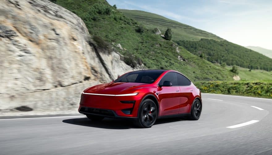 Tesla Model Y Performance 2025 00005