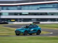 Aston Martin Vantage S Safety Car 01