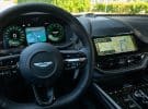 Aston Martin estrena CarPlay Ultra: el iPhone se convierte en el compañero de viaje ideal