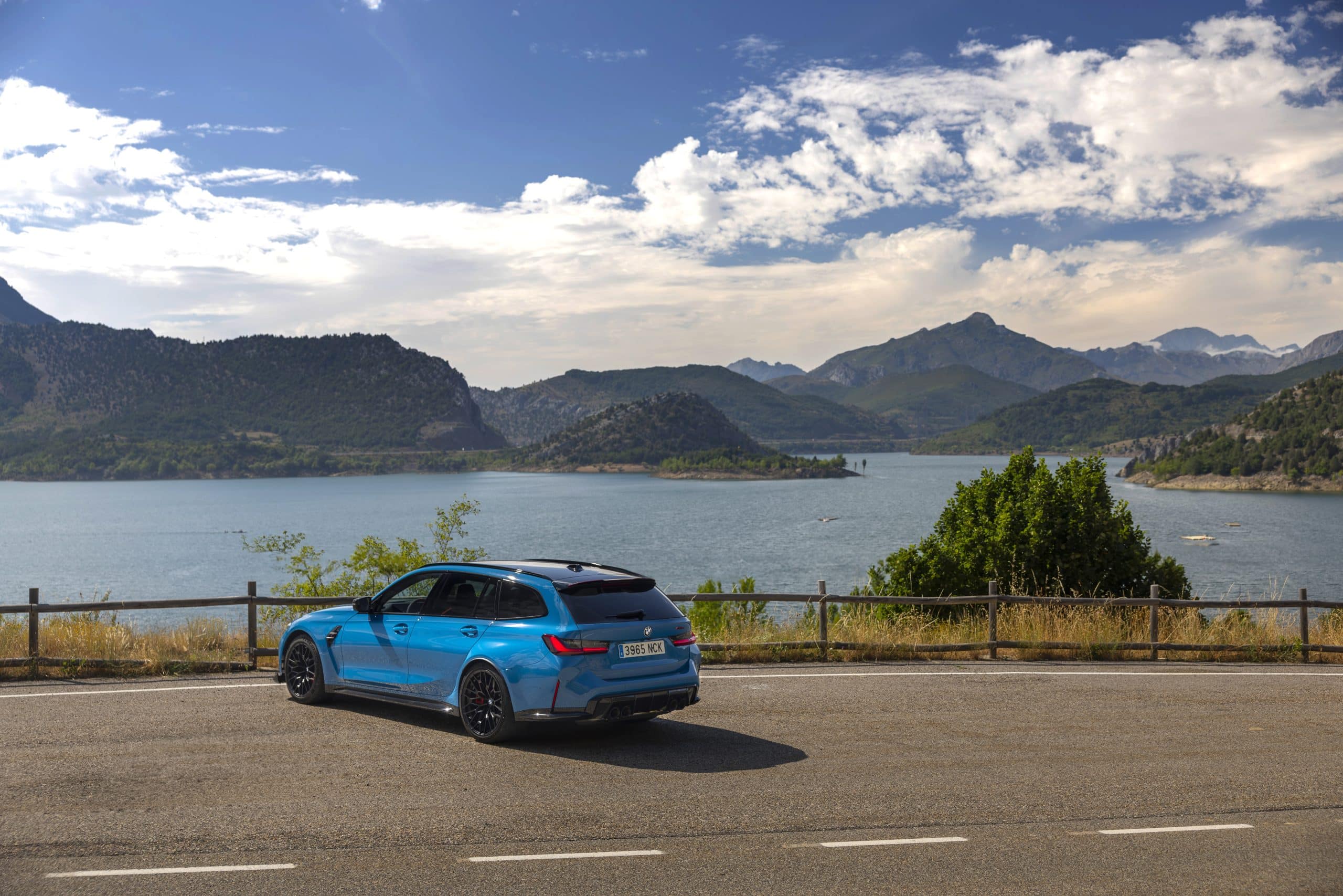 Bmw M3 Cs Touring 2025 (8)