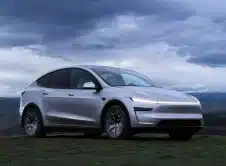 Tesla Model Y L Batalla Larga (13)