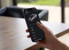 Tesla Model Y L Interior (3)