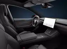 Tesla Model Y L Interior (5)