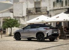 2025 Rz 550e F Sport Sonic Platinum 040 Dynamic