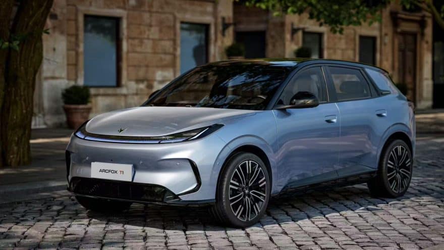 Arcfox T1 China 00003