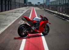 Ducati Panigale V4 R 2025 (5)