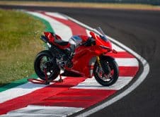Ducati Panigale V4 R 2025 (8)