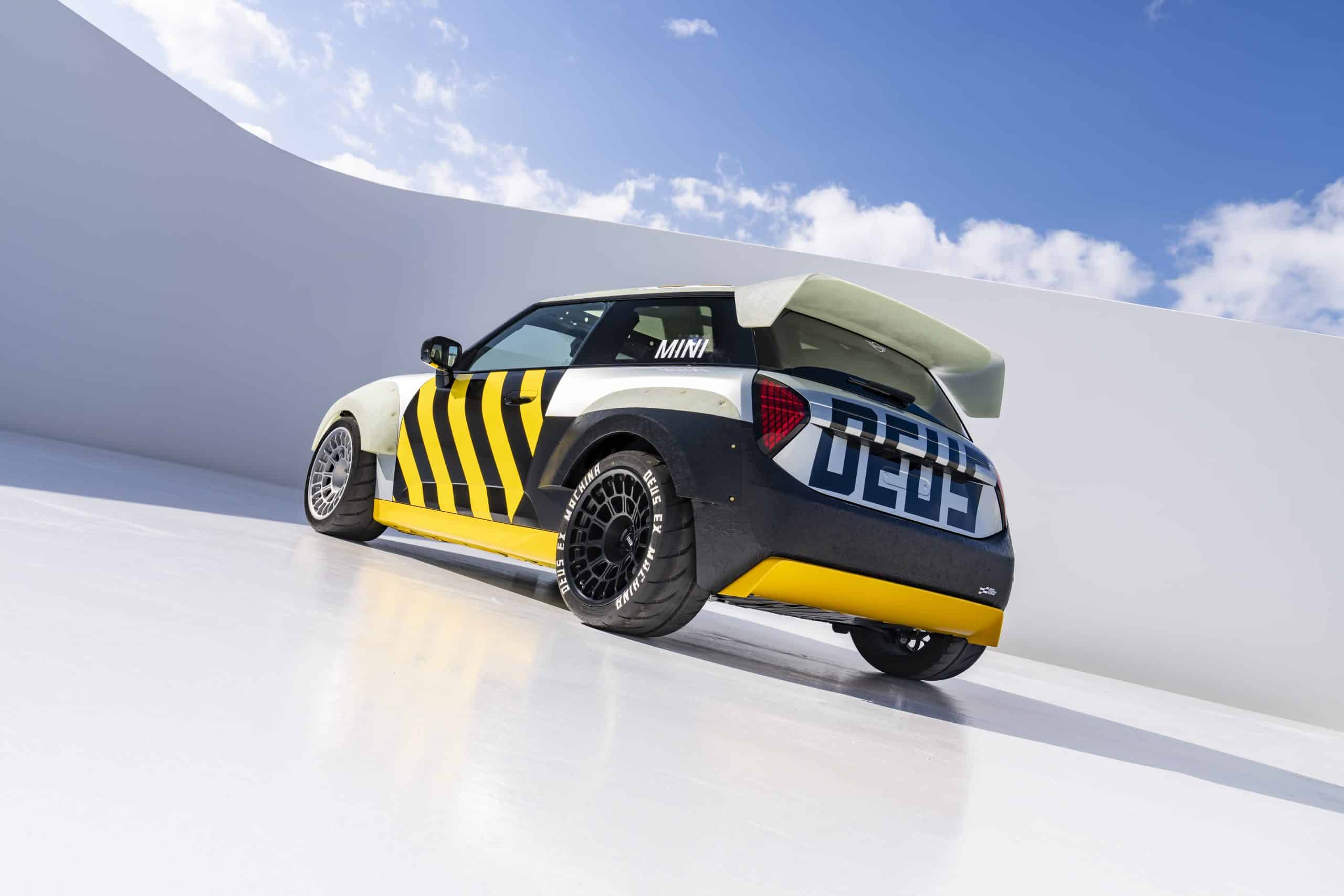 Mini John Cooper Works Deus Ex Machina (6)