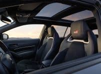 Toyota Corolla Cross Gr Sport 2026 (1)