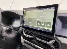 Dacia Bigster Redust Offroad Carpoint Interior (6)