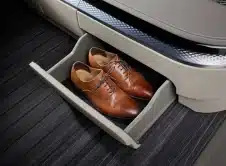 Kia Carnival Hi Limusina Interior 2026 (12)