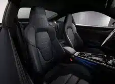 Porsche 911 Turbo S Hibrido Interior (8)