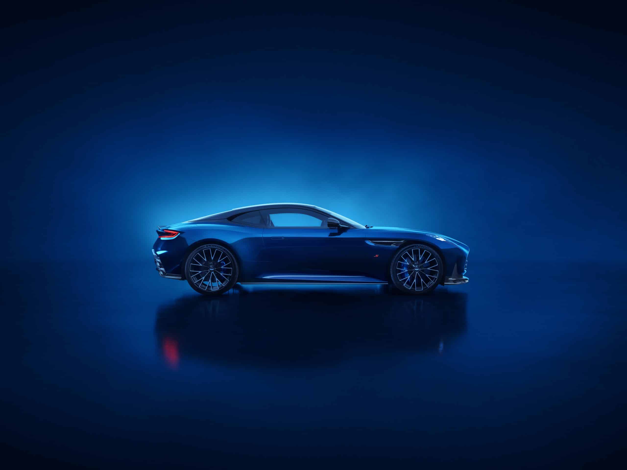 Aston Martin Db12 S 04