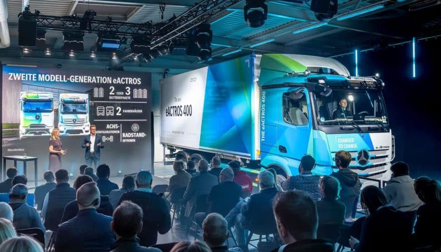 Mercedes Benz Eactros 400 00007