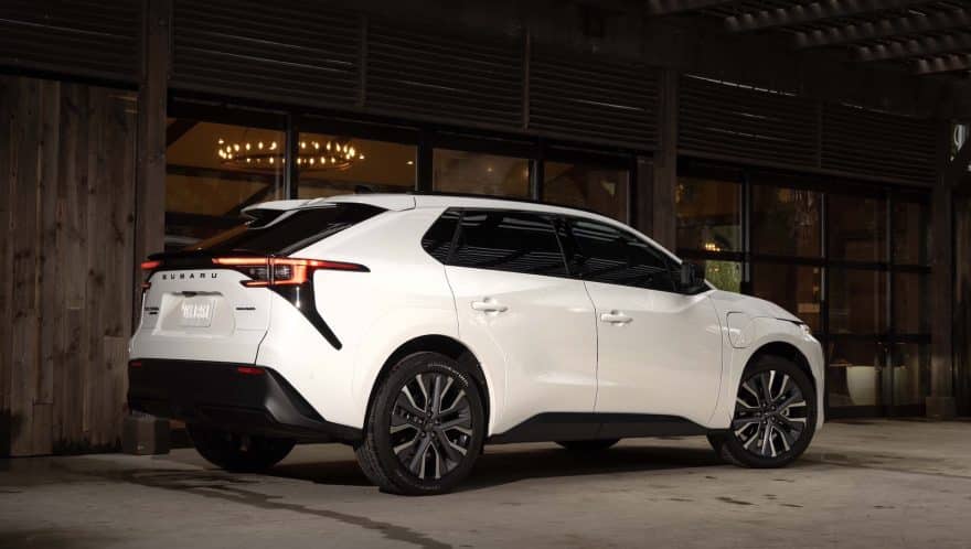 Subaru Solterra 2026 Side