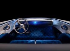 Mercedes Benz Vision Iconic: Ein Meisterwerk Für Eine Neue Ikonische Ära Mercedes Benz Vision Iconic: A Masterpiece For A New Iconic Era