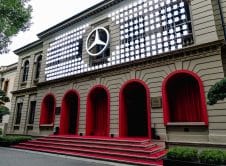 Mercedes Benz Vision Iconic: Ein Meisterwerk Für Eine Neue Ikonische Ära Mercedes Benz Vision Iconic: A Masterpiece For A New Iconic Era