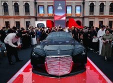 Mercedes Benz Vision Iconic: Ein Meisterwerk Für Eine Neue Ikonische Ära Mercedes Benz Vision Iconic: A Masterpiece For A New Iconic Era