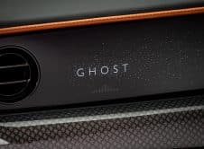 Rolls Royce Black Badge Ghost Gamer (10)