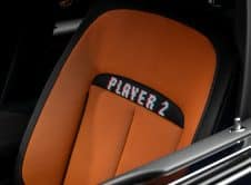 Rolls Royce Black Badge Ghost Gamer (3)