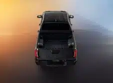 Toyota Hilux Bev Europa (15)