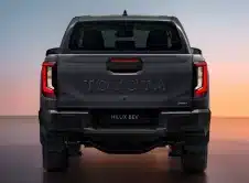 Toyota Hilux Bev Europa (18)