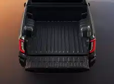 Toyota Hilux Bev Europa (24)