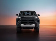 Toyota Hilux Bev Europa (28)