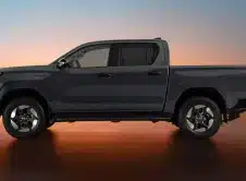 Toyota Hilux Bev Europa (9)