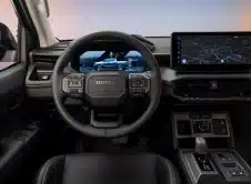 Toyota Hilux Bev Europa Interior (5)