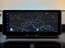 Toyota Hilux Bev Europa Interior (6)