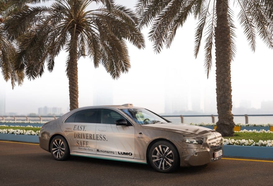 Mercedes-Benz anuncia el lanzamiento de su propio servicio de robotaxis premium