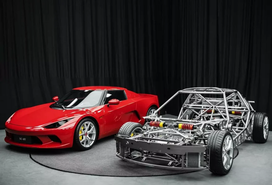 El SC-01 es el coche eléctrico chino que se va a fabricar en Italia y se venderá en Europa