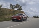 Conducimos el nuevo Toyota C-HR+, un SUV eléctrico ideal como primer coche