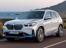 BMW iX1 frente a Volvo EX40: el SUV eléctrico premium compacto que mejor encaja para el día a día