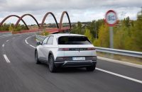 Hyundai IONIQ 5 frente a Tesla Model Y: qué eléctrico ofrece mejor relación autonomía-precio en 2026