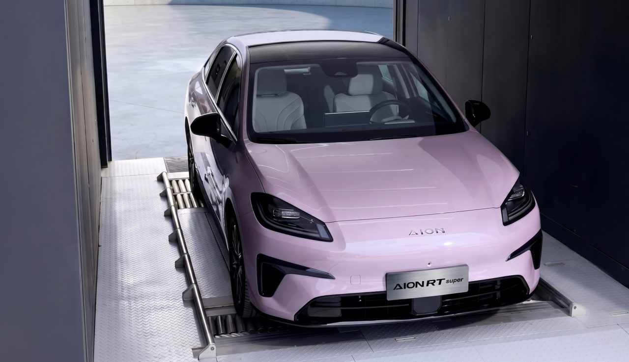 GAC Aion RT Super: the new sedan with a replaceable battery from